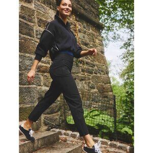 Athleta Endless High Rise Pants 14 in Solid Black